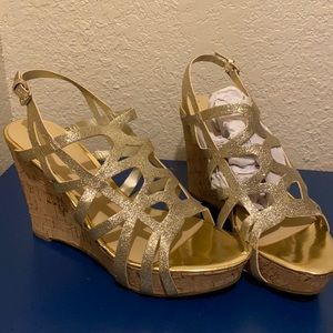 MARC FISHER, SIZE US 8.5